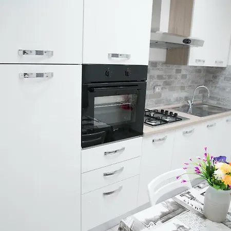 Tourist's קטאניה